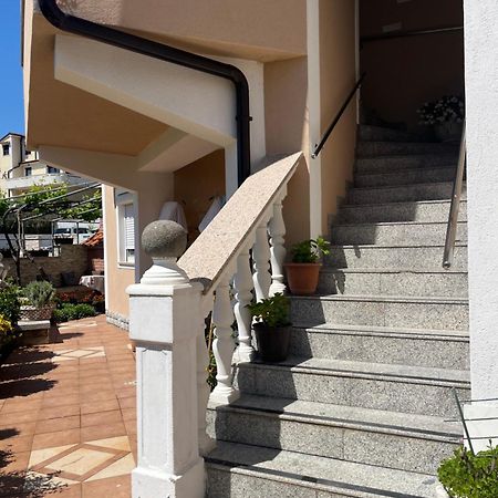 Apartments Ostojic Krk Town Exterior foto